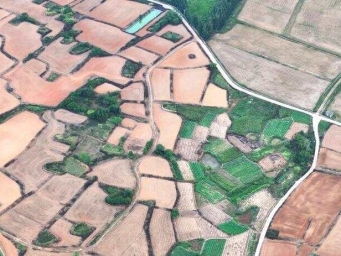 航拍侨乡福建福清：山海交融 乡村如画